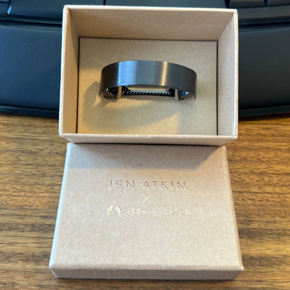 NEW - Jen Atkin x Chloe + Isabel Ponytail Clip.
